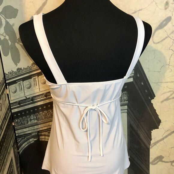 Adorable tank/ lingerie by Aria - Picture 2 of 3